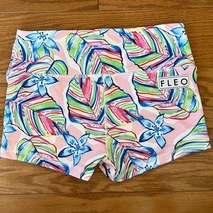 FLEO Shorts Rainbow Leaf High Rise Original
